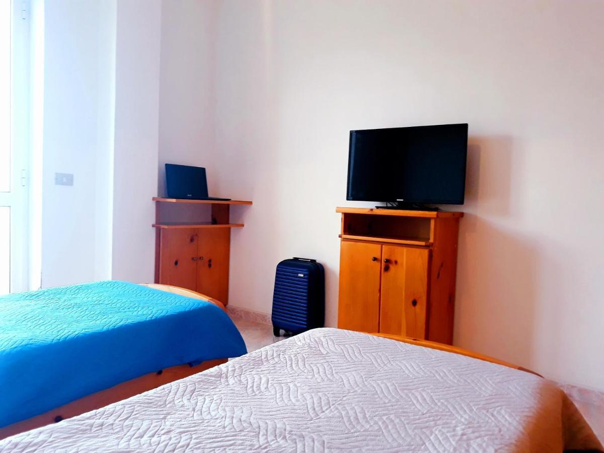 Cichello Apartments 梵蒂冈角 外观 照片